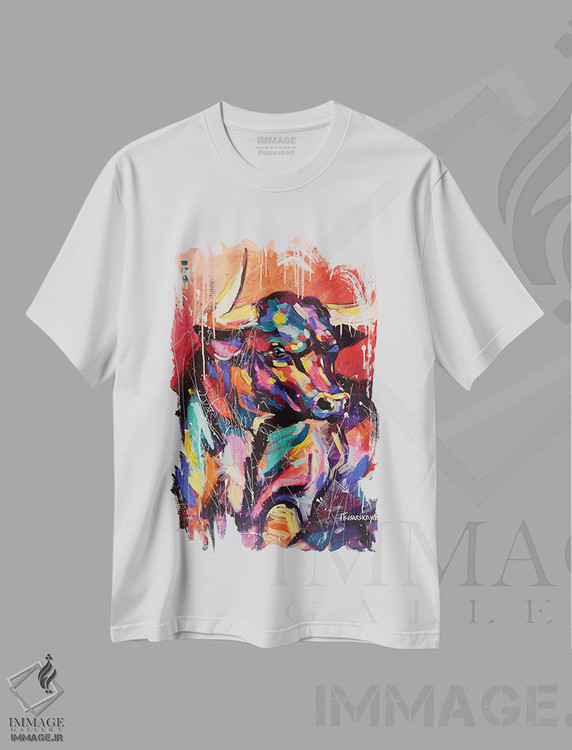 تیشرت طرح دار گاومیش، دکور معاصر اثر آلیاکساندرا تسسارسکایا | immage.ir