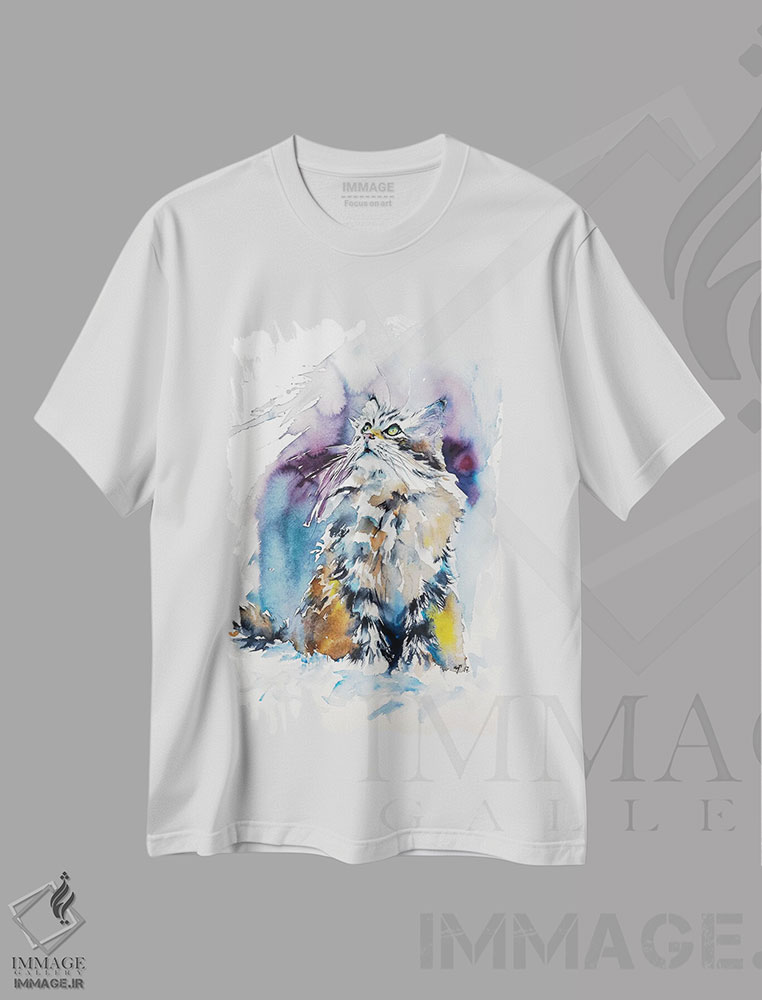 تیشرت طرح دار گربه روی برف، مدیوم اثر آنا بریجیتا کوواچ | immage.ir