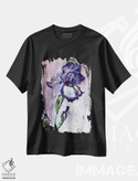 تیشرت طرح دار سوسن بنفش، دکور معاصر اثر آنا بریجیتا کوواچ | فروشگاه ایماژ