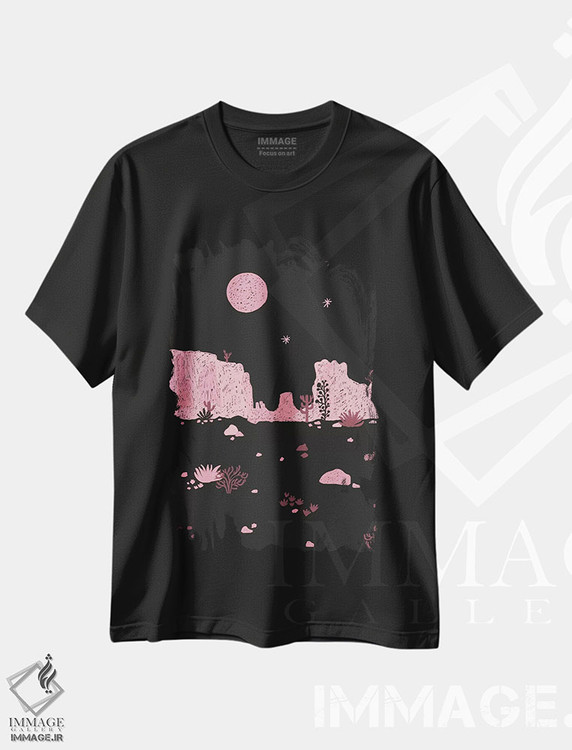 تیشرت طرح دار شبی در بیابان II، تزئینی اثر آلیسا گالیتسینا | فروشگاه ایماژ