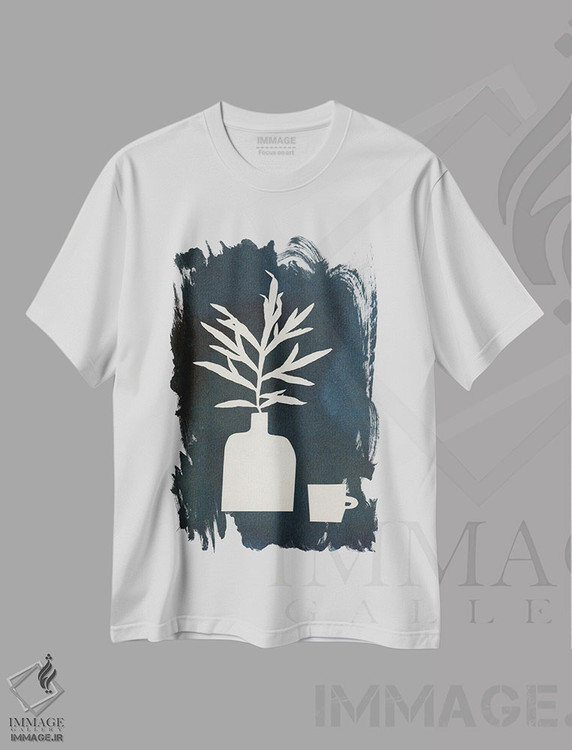 تیشرت طرح دار مطالعهٔ طبیعت بی جان به روش سیانوتایپ III، تزئینی اثر آلیسا گالیتسینا | immage.ir