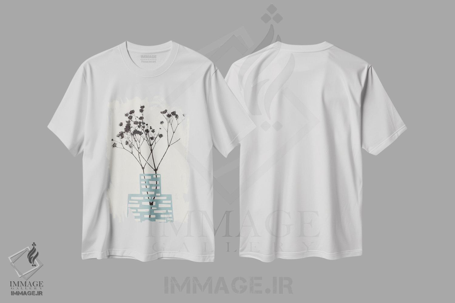 تیشرت طرح دار گل ژیپسوفیلا در گلدان آبی، تزئینی اثر آلیسا گالیتسینا | immage.ir