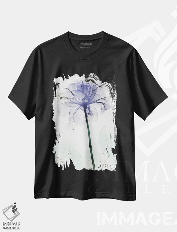 تیشرت طرح دار رز وری پری II، هنر دیجیتال اثر آلبرت کوئتسیِر | فروشگاه ایماژ