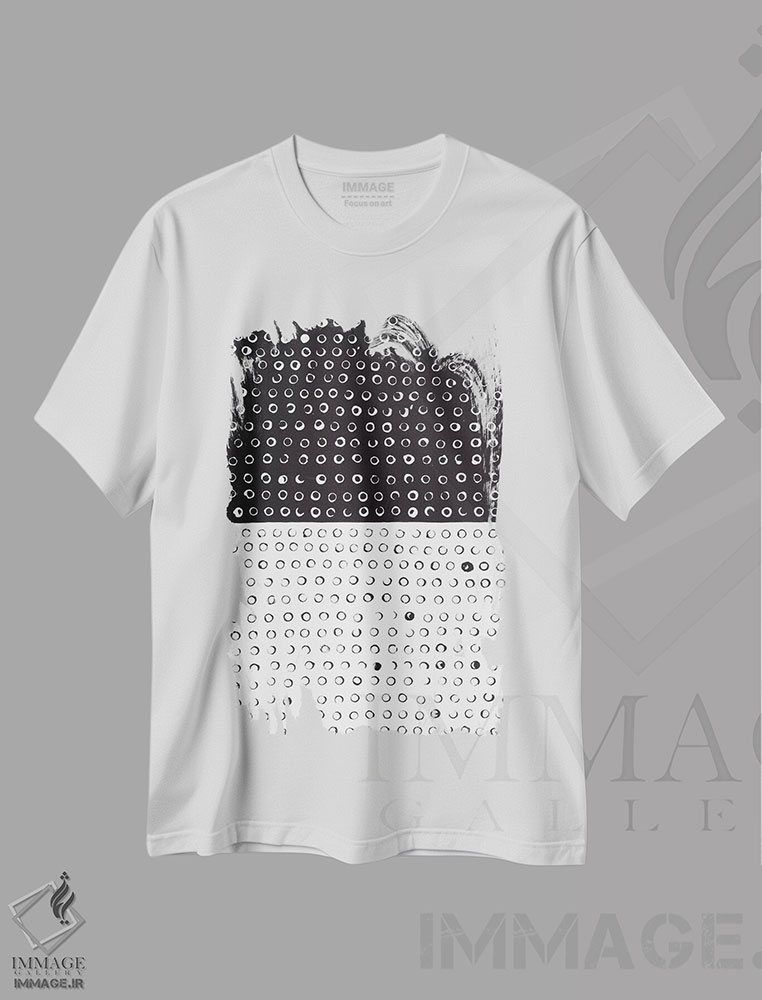 تیشرت طرح دار برعکس اثر آمایا بوچلی | immage.ir