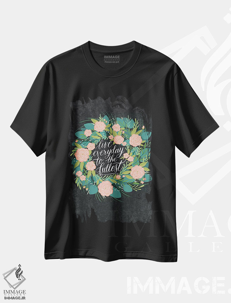 تیشرت طرح دار گل های خانه روستایی پنج، دکور روستایی اثر آماندا مک گی | فروشگاه ایماژ