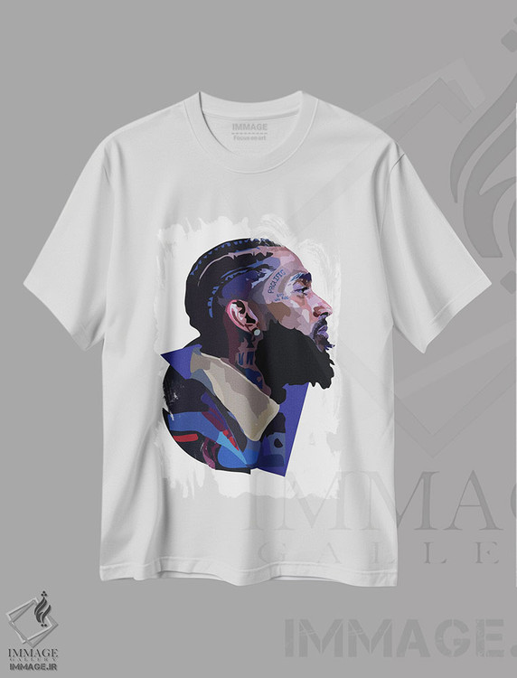 تیشرت طرح دار نیپسی هاسل، تزئینی اثر آنا مک کی | immage.ir