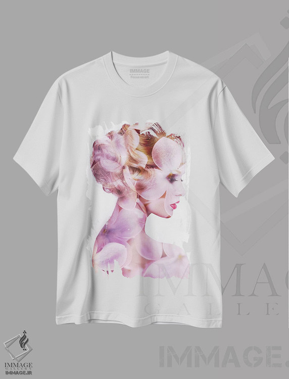 تیشرت طرح دار شکوفه، عکاسی دو نوردهی اثر تاتیانا آم رِین | immage.ir