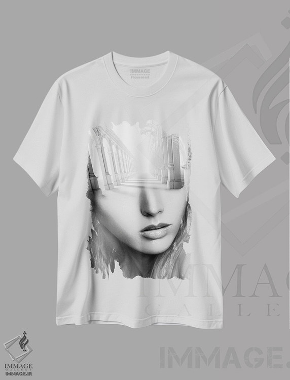 تیشرت طرح دار بانوی عتیقه، عکاسی سیاه و سفید اثر تاتیانا آم رِین | immage.ir