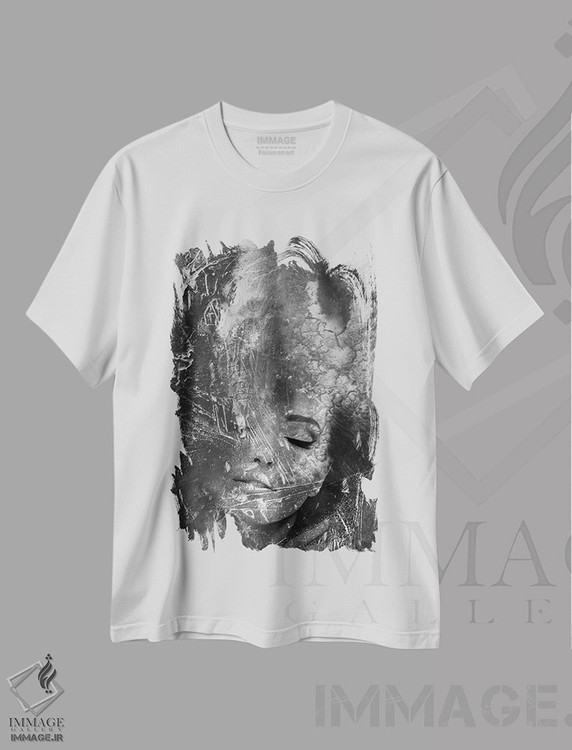 تیشرت طرح دار سیاه و سفید I، عکاسی سیاه و سفید اثر تاتیانا آم رِین | immage.ir