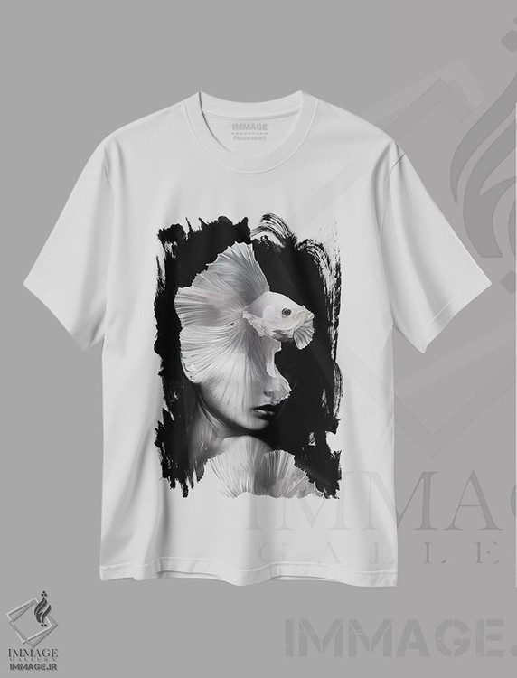 تیشرت طرح دار ماهیگیری V، عکاسی دو نوردهی اثر تاتیانا آم رِین | immage.ir