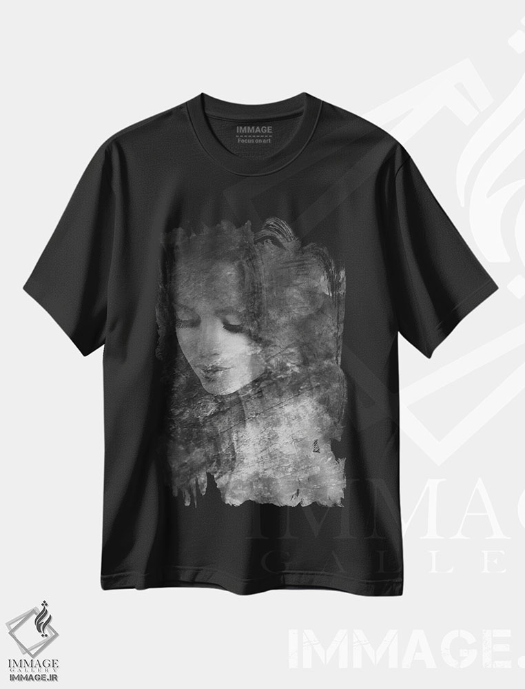 تیشرت طرح دار سیاه و سفید II، عکاسی سیاه و سفید اثر تاتیانا آم رِین | فروشگاه ایماژ