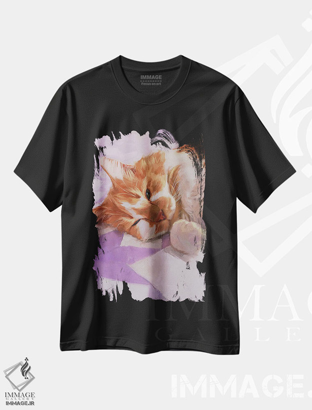 تیشرت طرح دار گربهٔ خواب آلود، گربهٔ سفید و قرمز، دکور معاصر اثر الکس مووچون | فروشگاه ایماژ