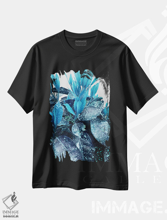 تیشرت طرح دار خلق آبی، دکور معاصر اثر آنجلیکا پارکر | فروشگاه ایماژ