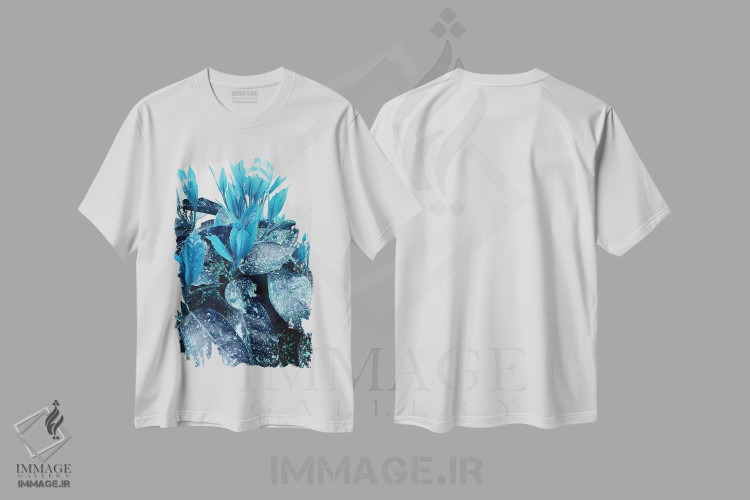 تیشرت طرح دار خلق آبی، دکور معاصر اثر آنجلیکا پارکر | immage.ir