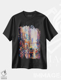 تیشرت طرح دار منظرهٔ شهری انتزاعی، هنر فاخر معاصر اثر آندره اوستاپچوک | فروشگاه ایماژ
