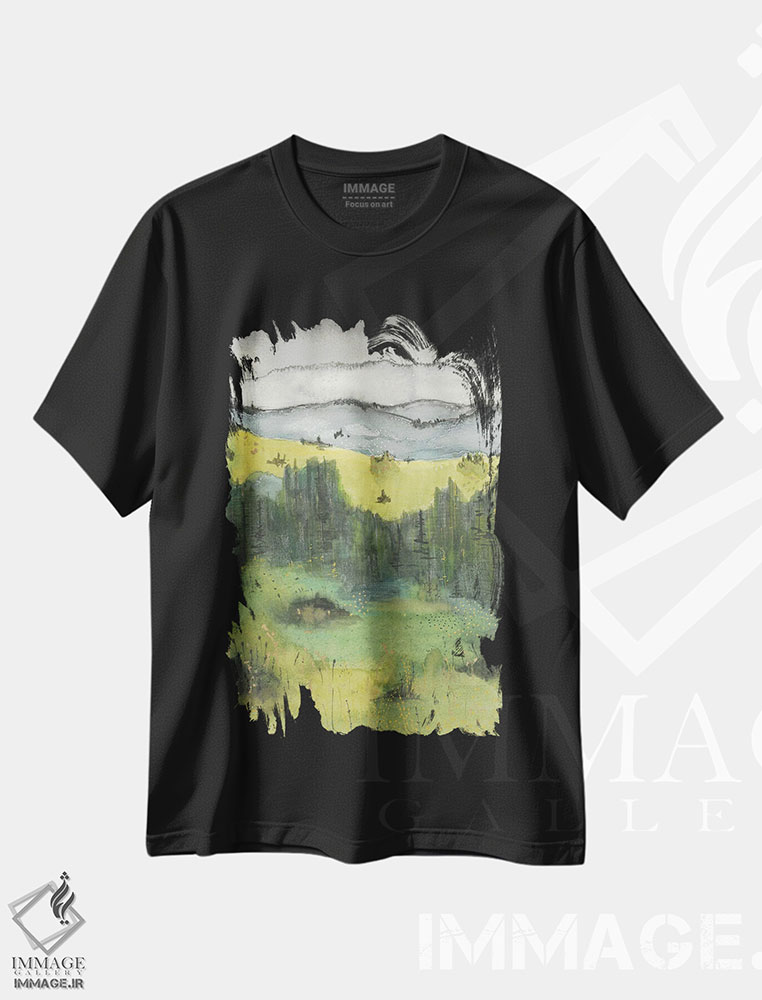تیشرت طرح دار منظرهٔ سبز، کوه های آبی، مدیوم اثر آنا اوز | فروشگاه ایماژ