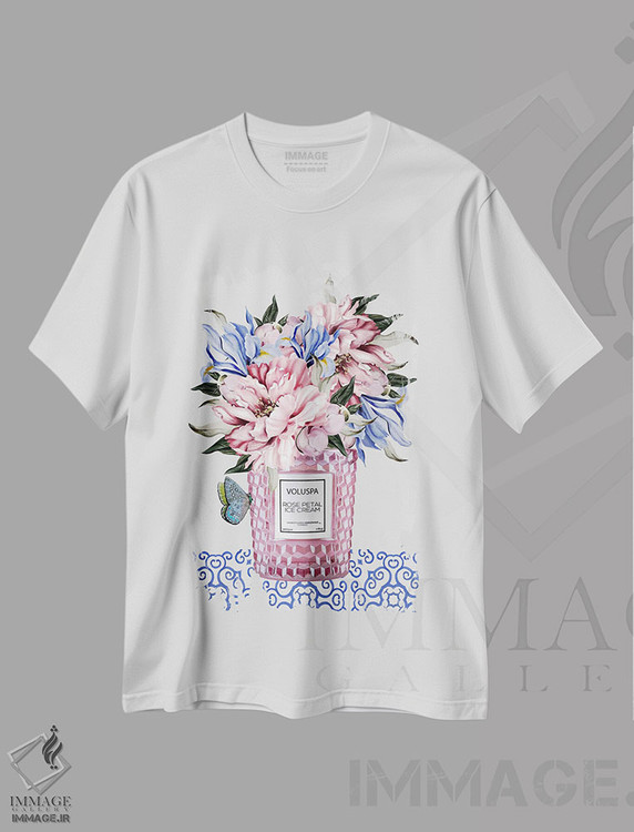 تیشرت طرح دار شمع با گل ها، تزئینی اثر آنا پائولا هوپه | immage.ir