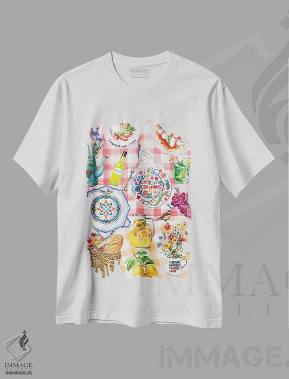 تیشرت طرح دار ساحل آمالفی، تزئینی اثر آنا پائولا هوپه | immage.ir