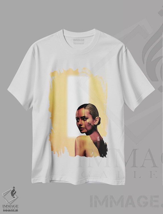تیشرت طرح دار متعصب، هنر دیجیتال اثر آدام پریستر | immage.ir