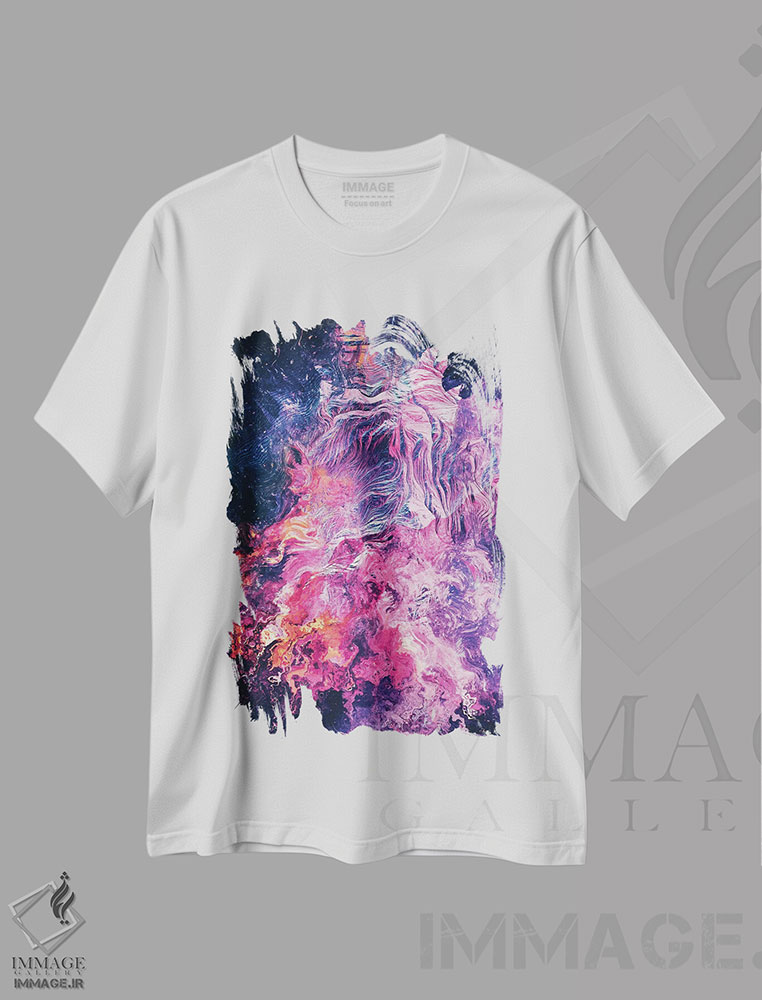تیشرت طرح دار نزدیک به تاریکی، آبستره اثر آدام پریستر | immage.ir