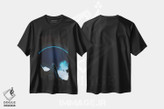 تیشرت طرح دار کاملاً تاریک، هنر دیجیتال اثر آدام پریستر | فروشگاه ایماژ