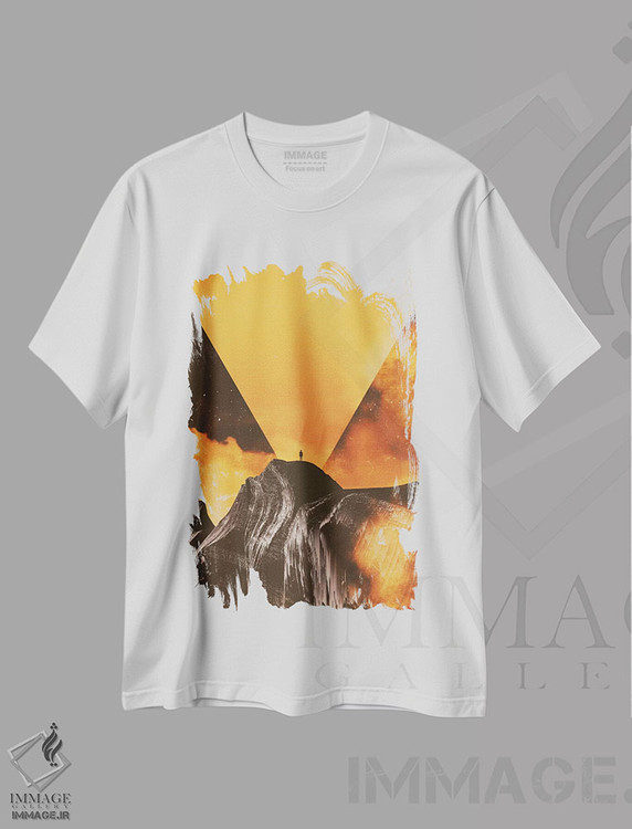 تیشرت طرح دار اشباح، هنر دیجیتال اثر آدام پریستر | immage.ir