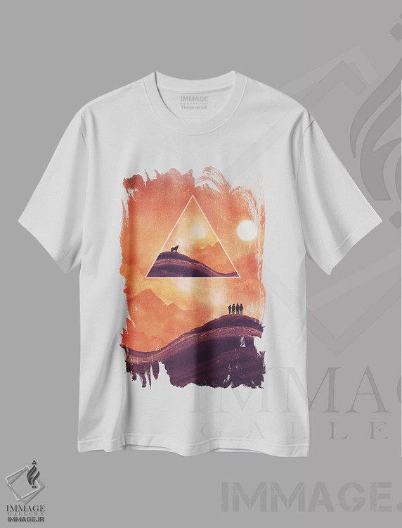 تیشرت طرح دار آخرین تماس، هنر دیجیتال اثر آدام پریستر | immage.ir