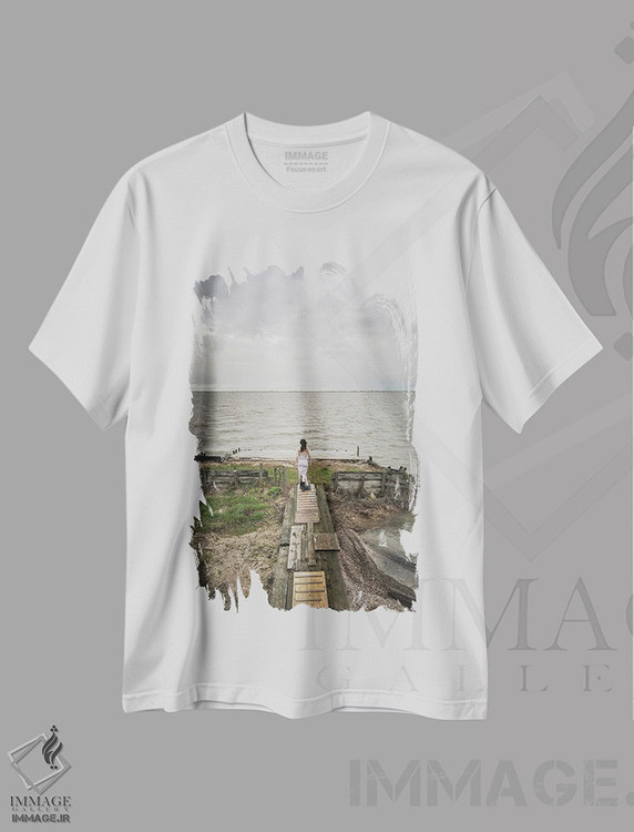 تیشرت طرح دار انسان کوچک II، مدیوم اثر آلساندرو پاسرینی | immage.ir