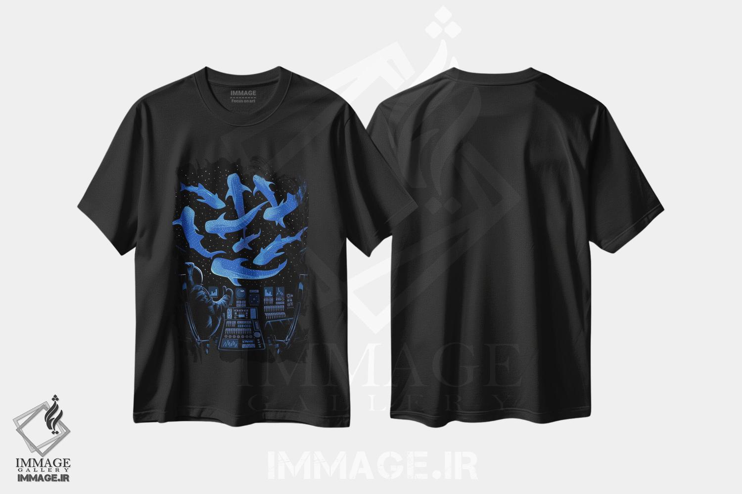 تیشرت طرح دار کوسه و نهنگ فضانورد، هنر دیجیتال اثر آلبرتو پرز | فروشگاه ایماژ
