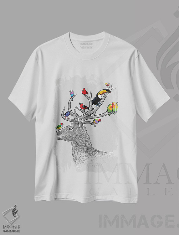 تیشرت طرح دار گوزن و پرندگان استوایی، دکور کلبه و لژ اثر آلبرتو پرز | immage.ir