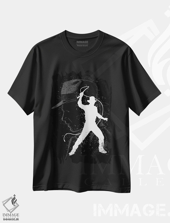 تیشرت طرح دار ماجراجویی نقاشی شده با جوهر، هنر دیجیتال سیاه و سفید اثر آلبرتو پرز | فروشگاه ایماژ