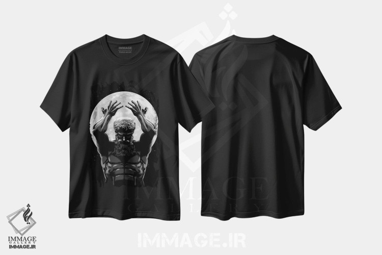 تیشرت طرح دار خدایی که ماه را در دست دارد، هنر دیجیتال سیاه و سفید اثر آلبرتو پرز | فروشگاه ایماژ