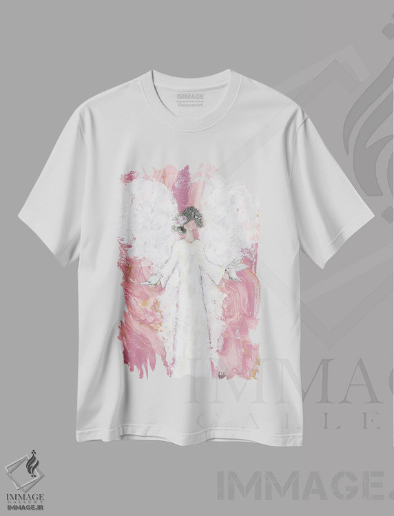 تیشرت طرح دار فرشتهٔ صلح، دکور معاصر اثر اشلی بردلی | immage.ir