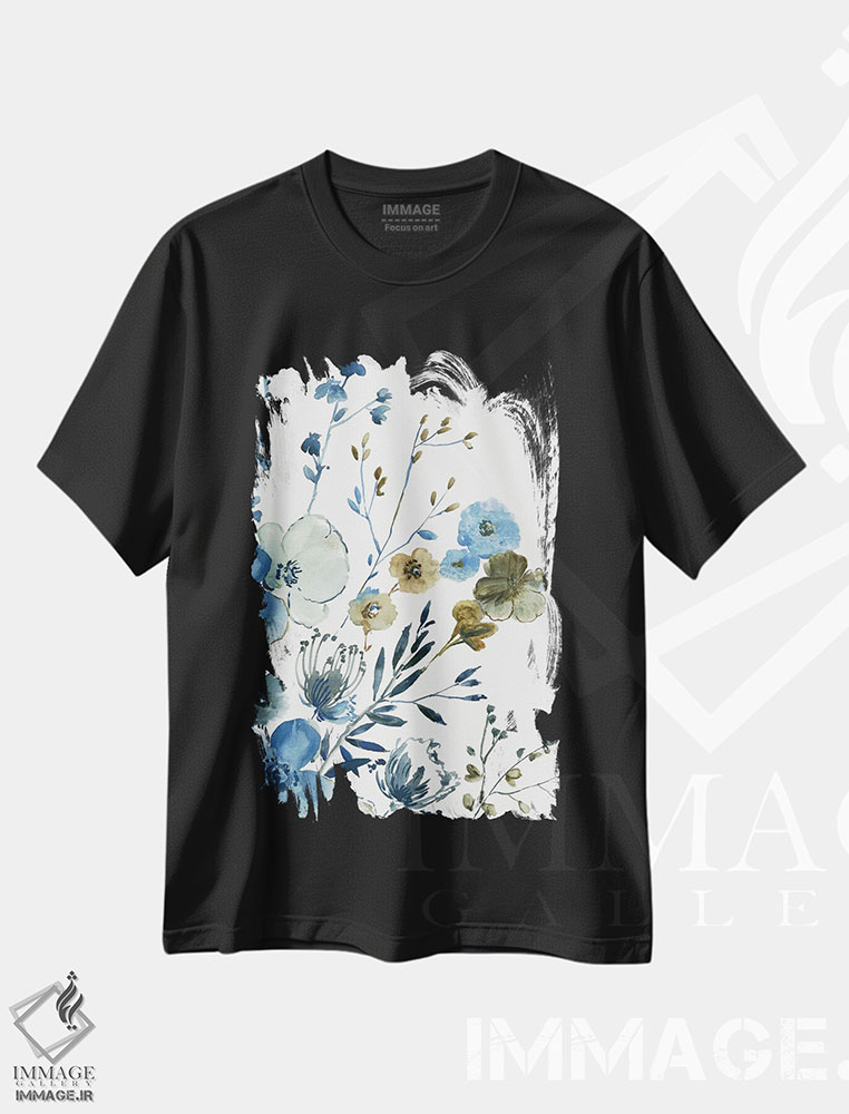 تیشرت طرح دار باغ شکوفه زن آبی I، دکور معاصر اثر آسیا جنسن | فروشگاه ایماژ