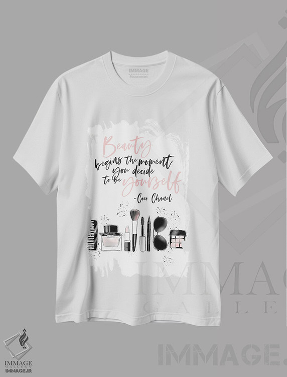 تیشرت طرح دار خودت باش، هنر دیجیتال اثر آلیسون پِتری | immage.ir