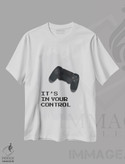 تیشرت طرح دار همه چیز در کنترل توست، تایپوگرافی اثر آوی سیکس | immage.ir
