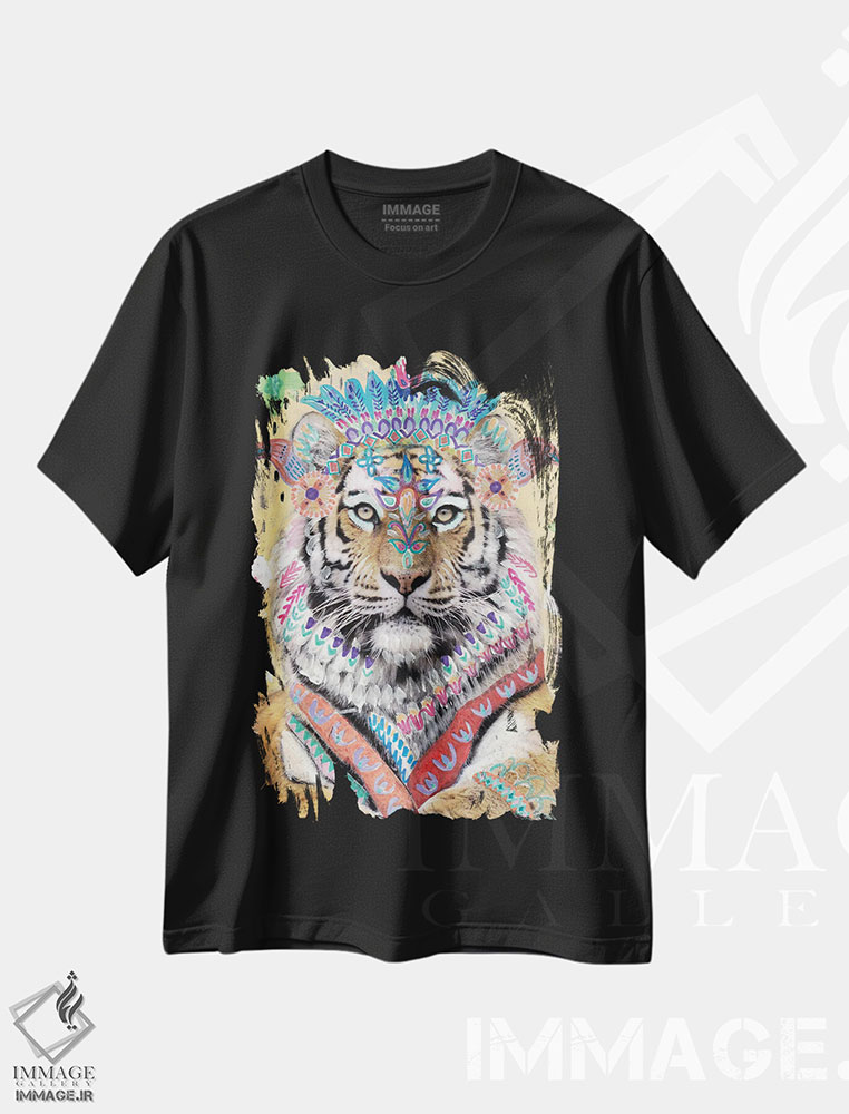 تیشرت طرح دار ببر زهرا، دکور بوهمی اثر امبر سامرست | فروشگاه ایماژ
