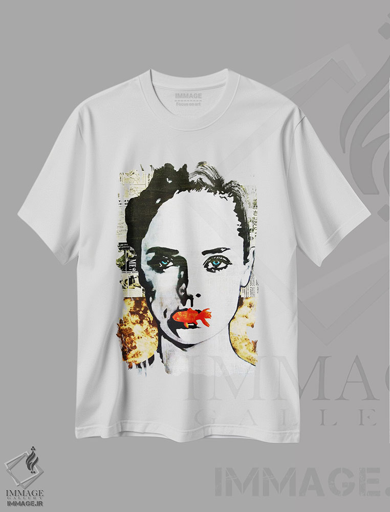 تیشرت طرح دار بوسهٔ ماهی، مدیوم اثر آنی ترازو | immage.ir