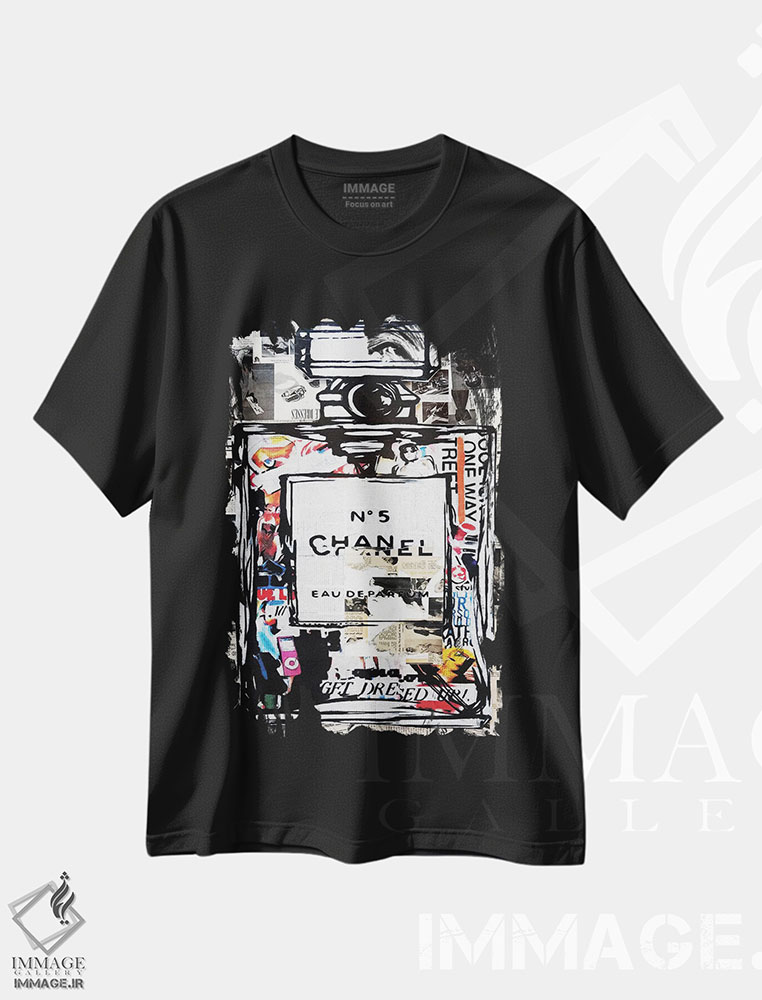 تیشرت طرح دار بوی مجلهٔ ووگ می دهد، مدیوم اثر آنی ترازو | فروشگاه ایماژ