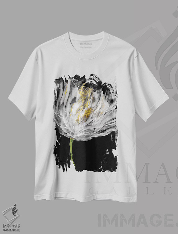تیشرت طرح دار لاله ها بر زمینهٔ مشکی I اثر ونسا آستین | immage.ir