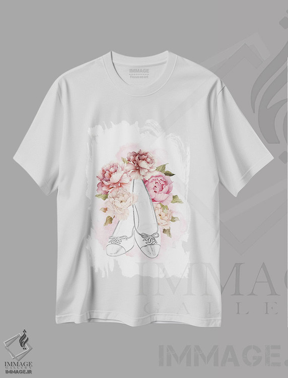 تیشرت طرح دار گل ها و کفش ها، تزئینی اثر امیلی وینتیج کو | immage.ir