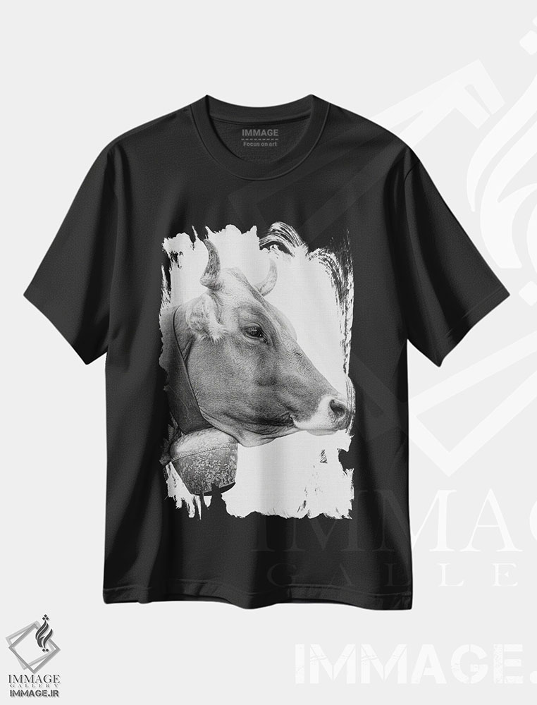 تیشرت طرح دار گاو زنگوله دار، هنر تزئینی سیاه و سفید اثر امیلی وینتیج کو | فروشگاه ایماژ