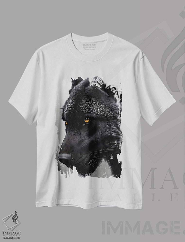 تیشرت طرح دار سر گرگ سیاه، عکاسی ترکیبی اثر آدریان ویریو | immage.ir