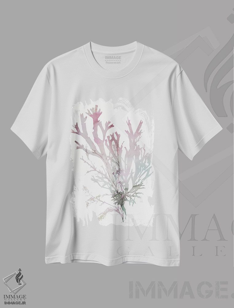 تیشرت طرح دار مرجان صورتی، تزئینی اثر ایمی ویلسون | immage.ir
