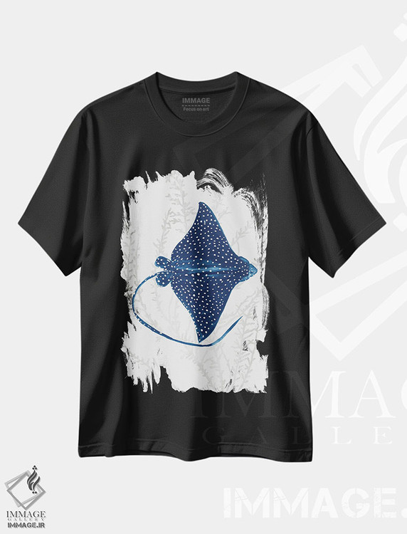 تیشرت طرح دار رِی ماهی آبی I، دکور ساحلی اثر ایمی ویلسون | فروشگاه ایماژ