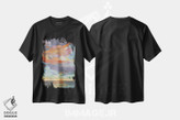 تیشرت طرح دار بازتاب ساحلی، دکور ساحلی اثر الکسی فاین | فروشگاه ایماژ