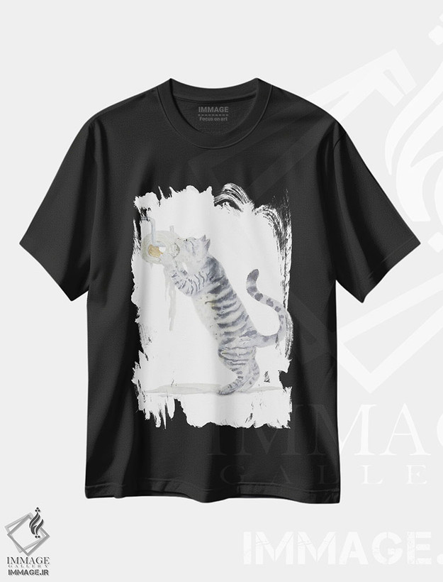 تیشرت طرح دار گربهٔ تیبی خاکستری و دستمال توالت، مدیوم اثر آلکسی دیمیتریویچ شمیروف | فروشگاه ایماژ
