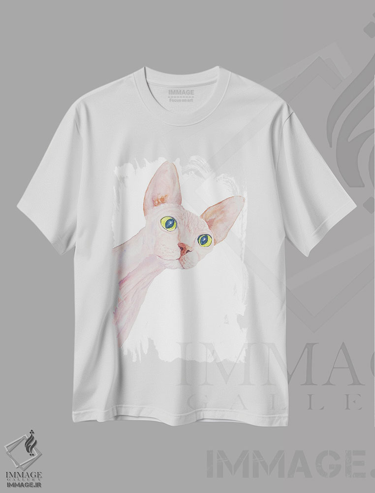 تیشرت طرح دار گربهٔ اسفینکس بامزه، دکور معاصر اثر آلکسی دیمیتریویچ شمیروف | immage.ir