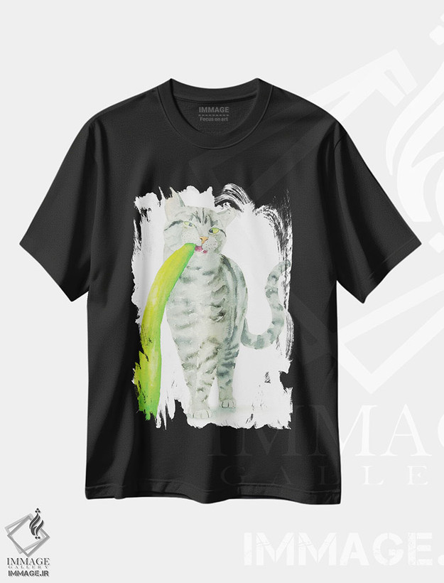تیشرت طرح دار گربهٔ راه راه و خیار، دکور معاصر اثر آلکسی دیمیتریویچ شمیروف | فروشگاه ایماژ