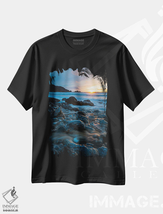 تیشرت طرح دار غروب خیره کننده ساحلی در سواحل کالیفرنیا، مدیوم اثر الکساندر اسلاوتسکی | immage.ir